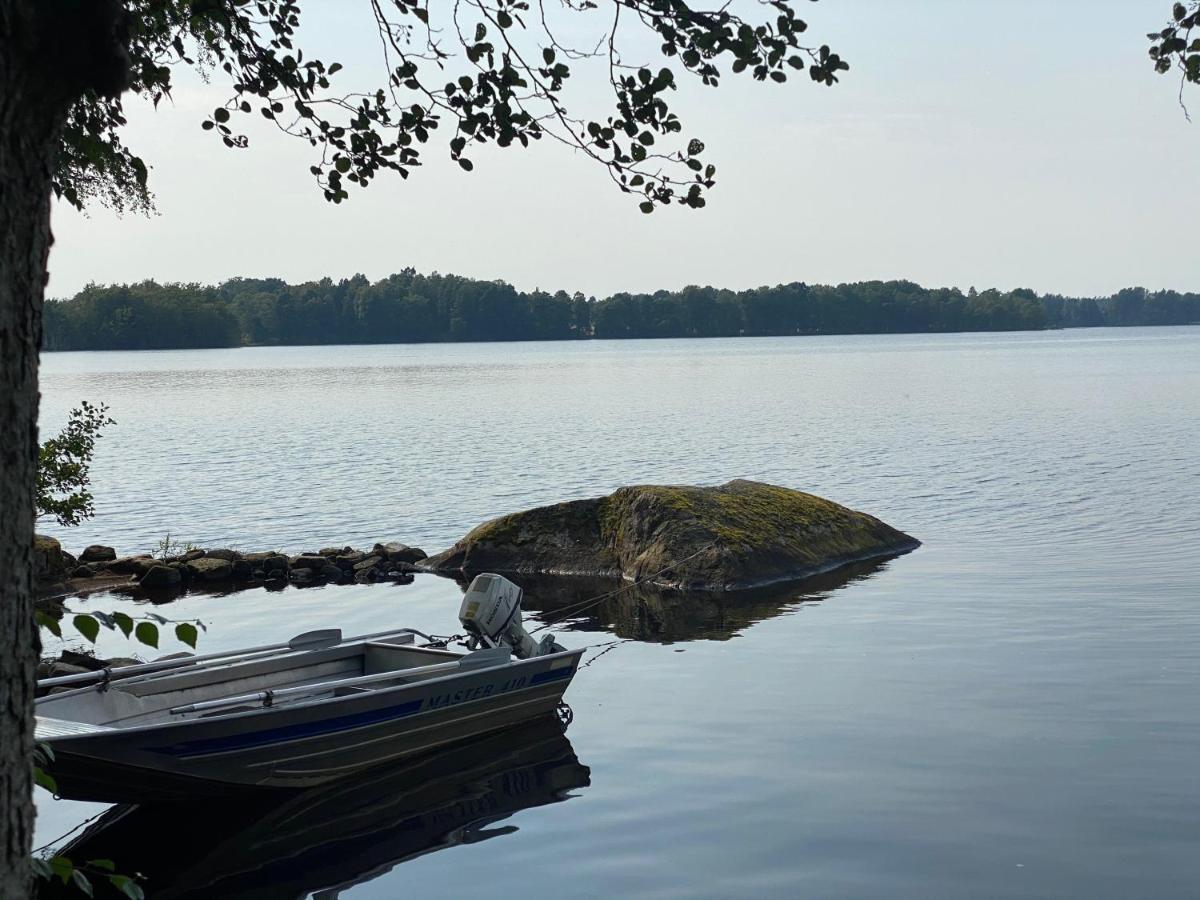 "Talludden" By The Lake Arydssjoen, Furuby Kültér fotó